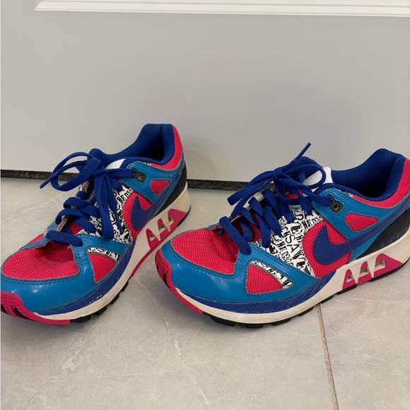 Nike Shoes - Nike AirStab blue and pink women’s 9.5 Athletic Shoes